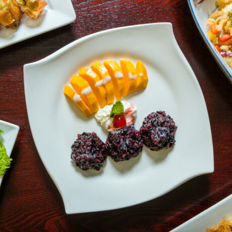 TasteOfThai_StickyRiceWithFreshMangos
